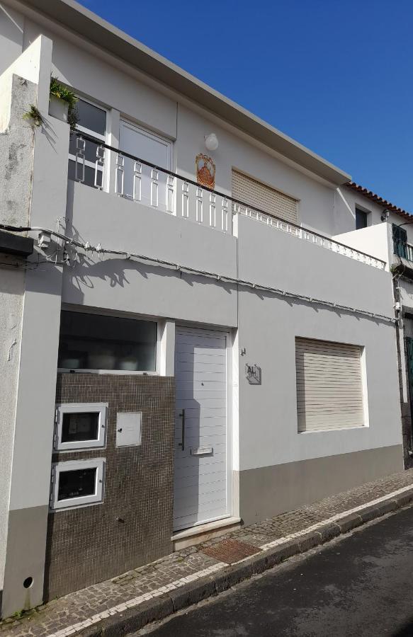 Upstairs Home Ponta Delgada  Exterior photo